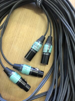 Câble microphone XLR 30m stéréo