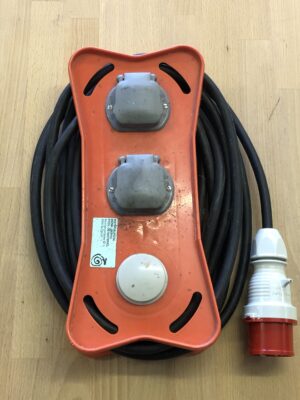 Netzverteiler  2 x J15